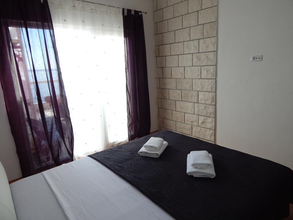 Sea Star Apartments โปดสตรานา ห้อง รูปภาพ