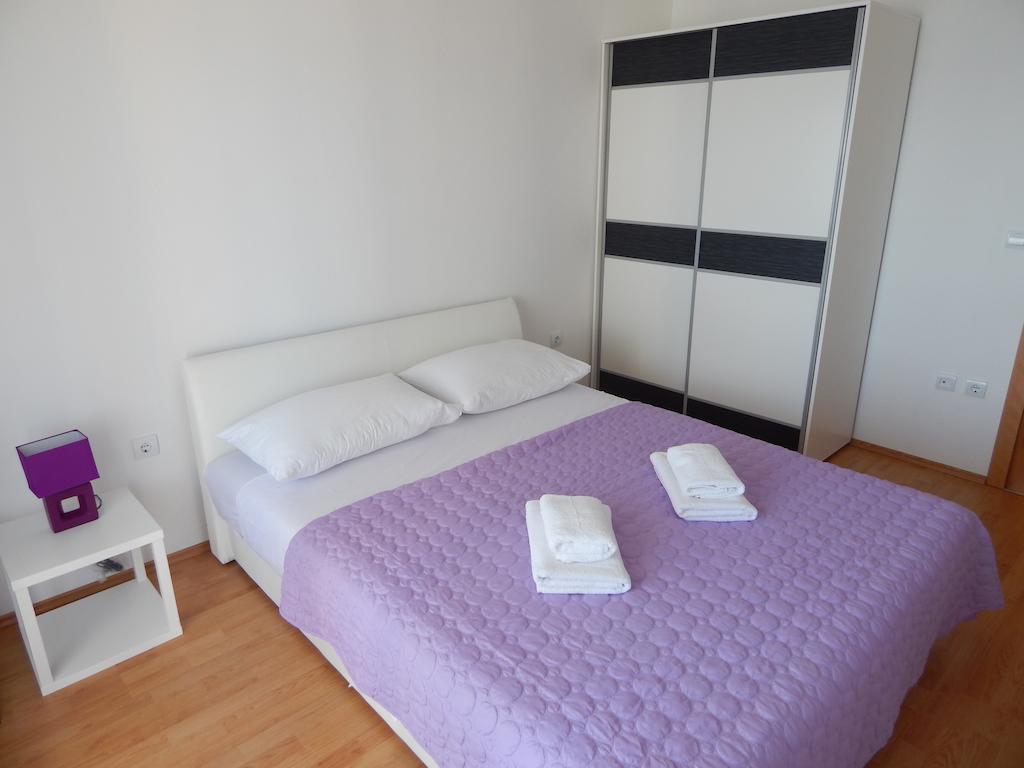 Sea Star Apartments โปดสตรานา ภายนอก รูปภาพ